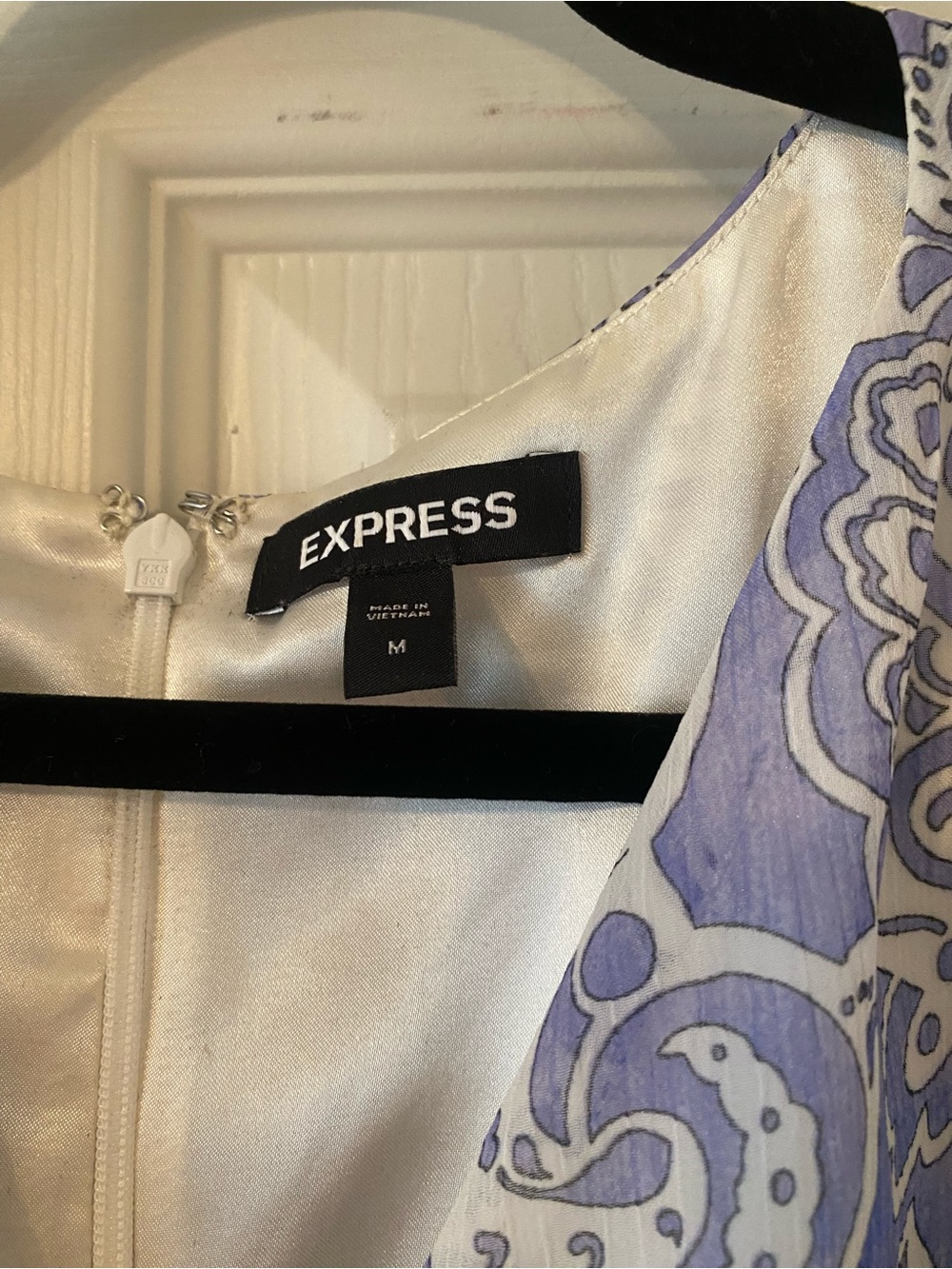 Express Ruffle Midi Dress - Picture 3 of 5